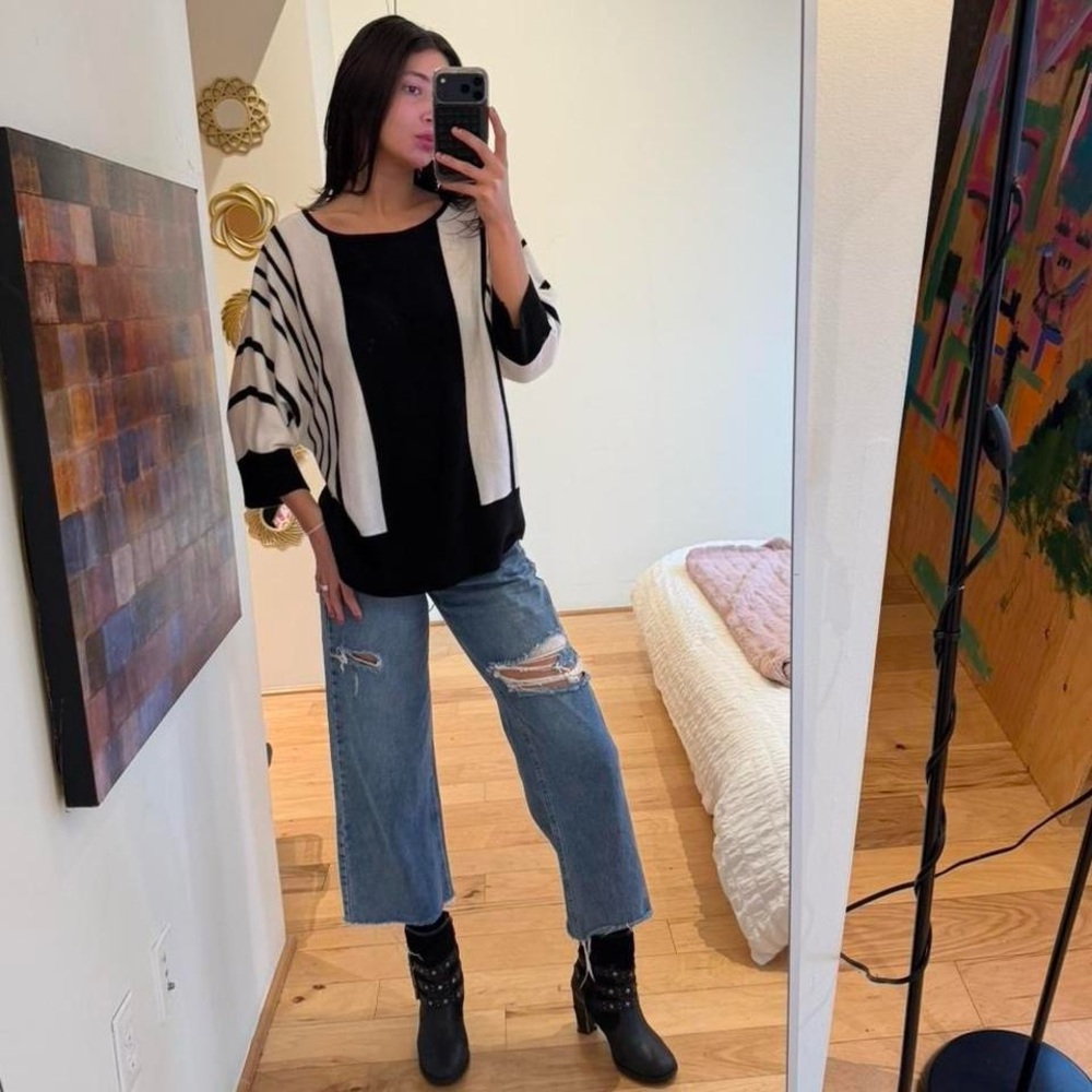 Stylish Black and White Women's Sweater